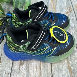 Baby Boys Light-Up Athletic Active Sneakers Shoes Size 7